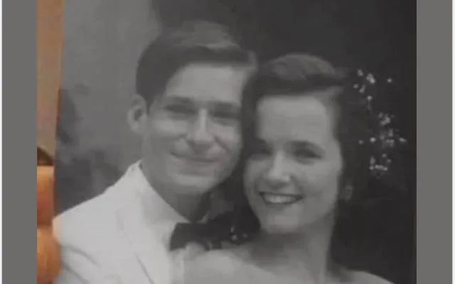 George McFly a Maggie McFly tedy Crispin Glover, Lea Thompson.