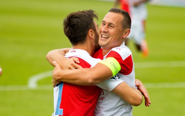 Slavia na jihu Čech dominovala a vykročila za obhajobou. Dynamu nadělila šest branek