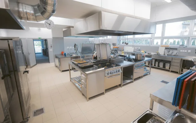 FOTO: Novou školu pro 540 dětí otevřeli na pražském Zličíně. Plánuje se stavba dalších