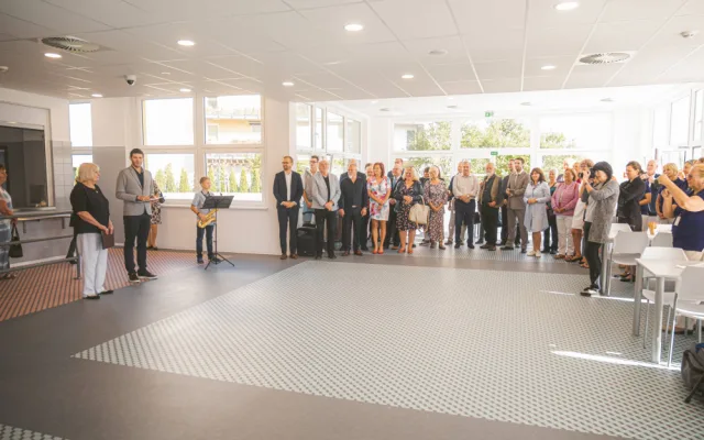 FOTO: Novou školu pro 540 dětí otevřeli na pražském Zličíně. Plánuje se stavba dalších