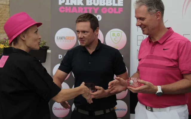 Sportovci hráli pro Pink Bubble. Pro mladé onkologické pacienty se vybralo přes půl milionu