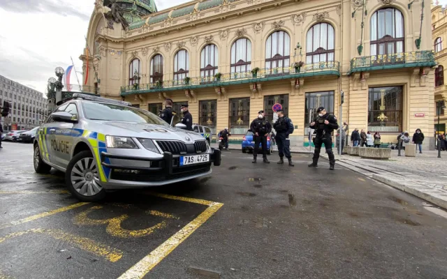 FOTOGALERIE: Vláda likviduje životy, naše práva a naši zem, znělo na demonstraci v Praze