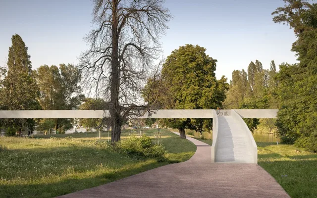 FOTO: Karlín a Holešovice propojí nová lávka. Bude se jmenovat HolKa a bude měřit 285 metrůlní fáze