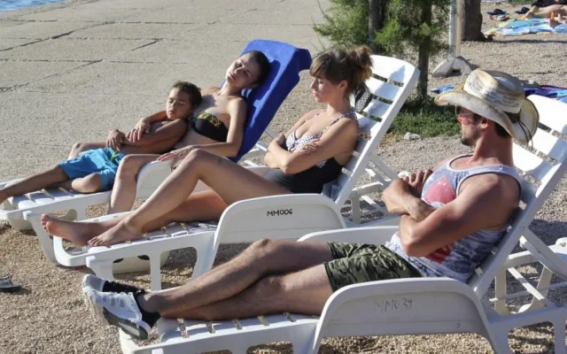 FOTO, VIDEO: Nový film Když prší slzy odkrývá zákulisí domácího týrání