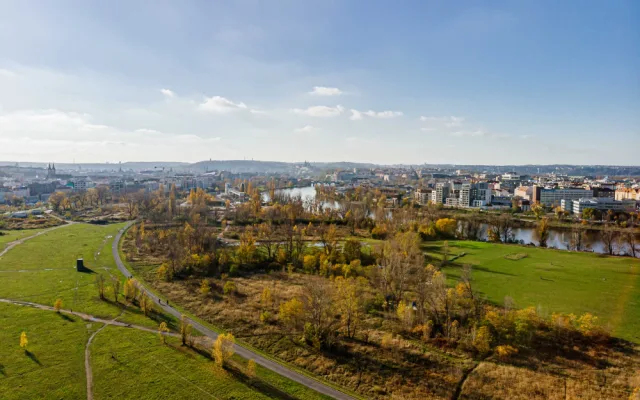 FOTO: Rohanský ostrov se dočká revitalizace. Mezi Karlínem a Libní vznikne i nový přírodní park