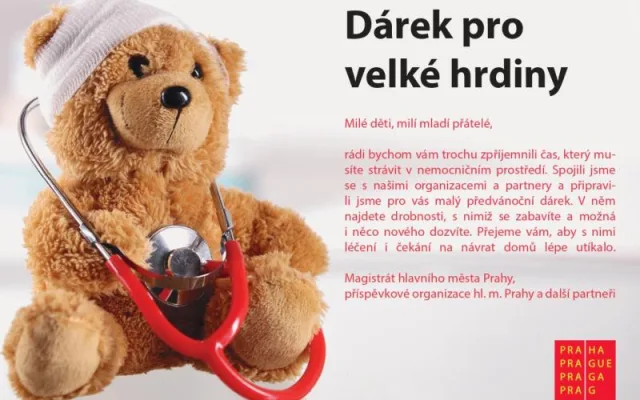 FOTO: Děti a senioři v nemocnicích dostali od Prahy v předvánočním čase více než 27 tisíc dárků