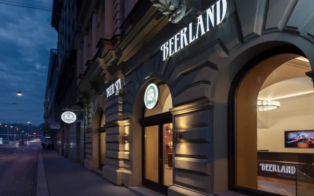 Originální vánoční dárek, který udělá radost? Voucher do revolučního pivního wellness SPA BEERLAND PRAHA