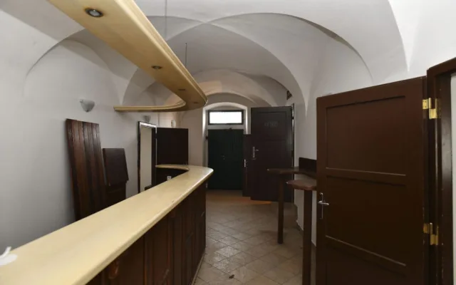 FOTO: Rybářský domeček na Kampě ožije. Nejspíš připadne Skautskému institutu