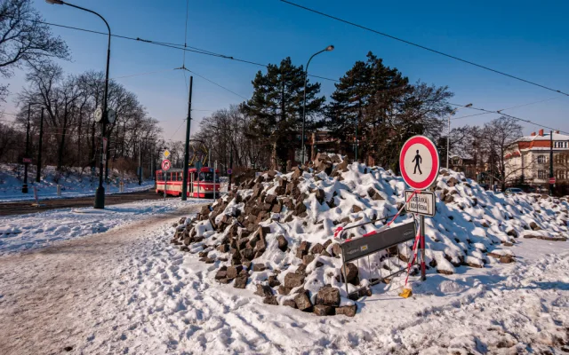 Trať Chotkovy sady - Malostranská právě prochází náročnou opravou