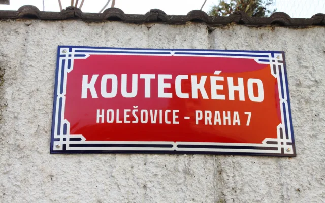 Zakladatel dětské onkologie Koutecký má v Praze 7 svou ulici