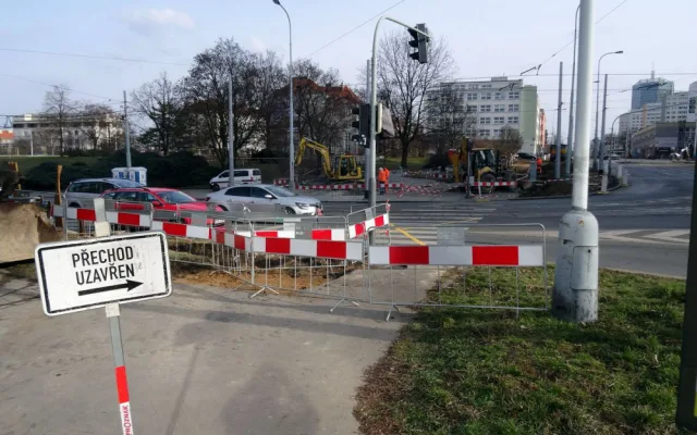 Rekonstrukce tramvajové trati opět omezí provoz v Praze 4