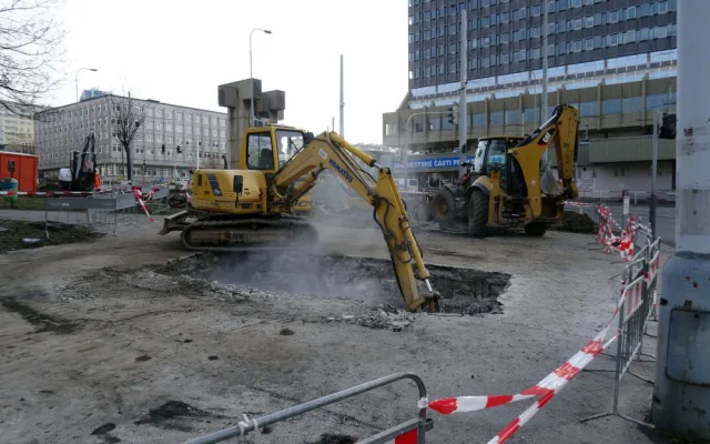 Rekonstrukce tramvajové trati opět omezí provoz v Praze 4