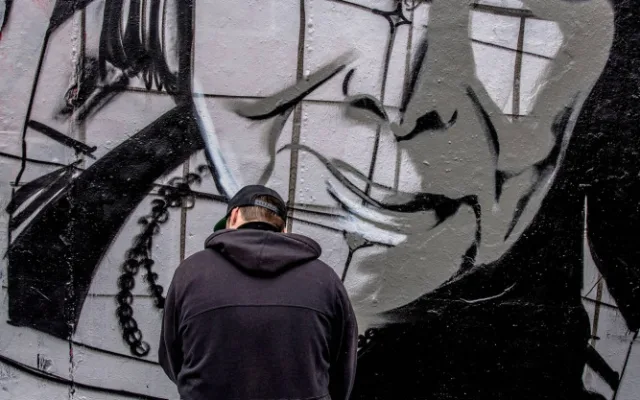 MuralArt vznikl jako vzpomínka na Hanu Hegerovou v pražských Hlubočepích