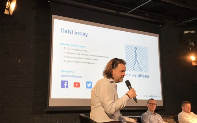 Chceme neviditelné zviditelnit, říkají partneři projektu Neviditelní
