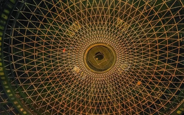 Lenka Bartakova
