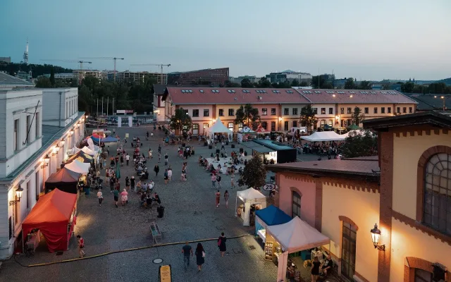 Jak budou vypadat veřejná prostranství Pražské tržnice? Město vypsalo soutěž