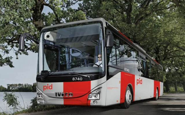 Petice proti nové grafické identitě MHD v Praze? Přečtěte si názory zastupitelů