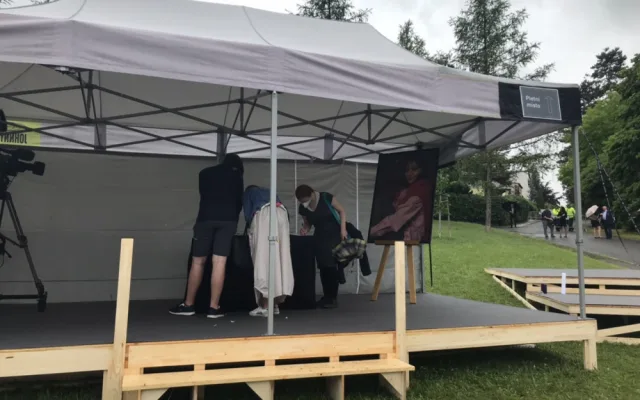 Česko se loučí s Popelkou. V Praze probíhá veřejné rozloučení s Libuší Šafránkovou