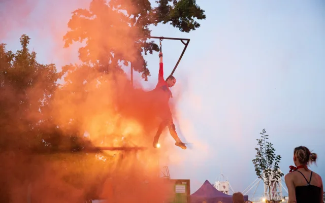 Začíná Divadelní festival Za dveřmi. Potrvá až do 15. července