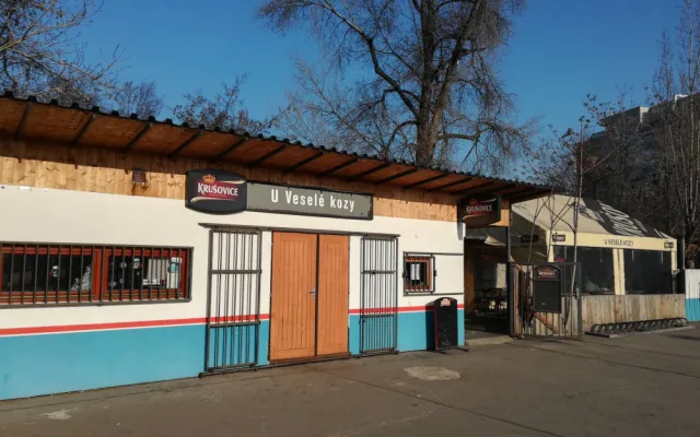 Konec nádherné špíny. Bistro U Veselé kozy na Lihovaru ustoupilo developerskému projektu
