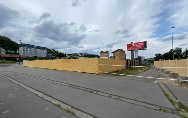 Konec nádherné špíny. Bistro U Veselé kozy na Lihovaru ustoupilo developerskému projektu