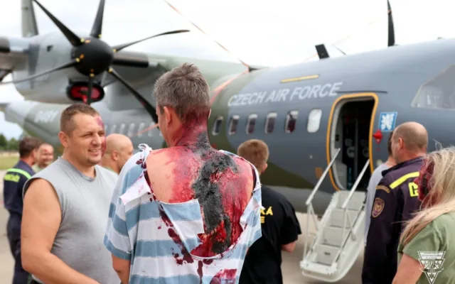 Pražští záchranáři měli praktické cvičení. Zasahovali u letecké nehody