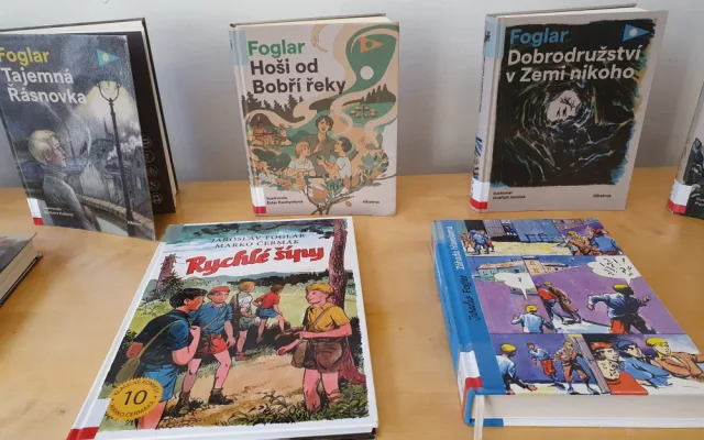 V Praze je pátá lavička Jaroslava Foglara