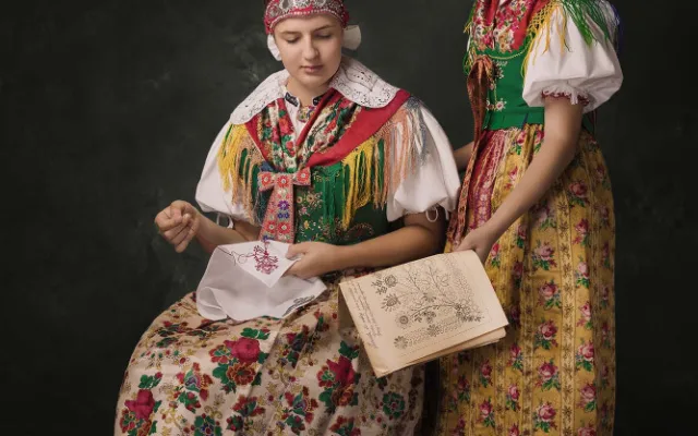Fotografie nebo obraz? Snímky Václava Šilhy vás vrátí do dávných časů, kdy se běžně chodilo v krojích