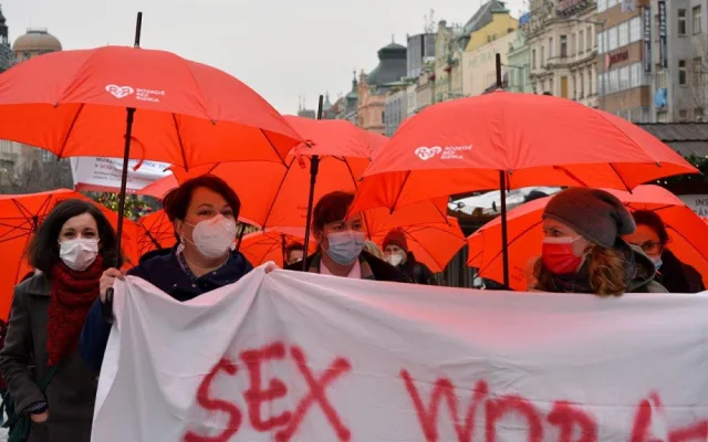 V pátek je Mezinárodní den proti násilí na ženách a mužích pracujících v sexbyznysu