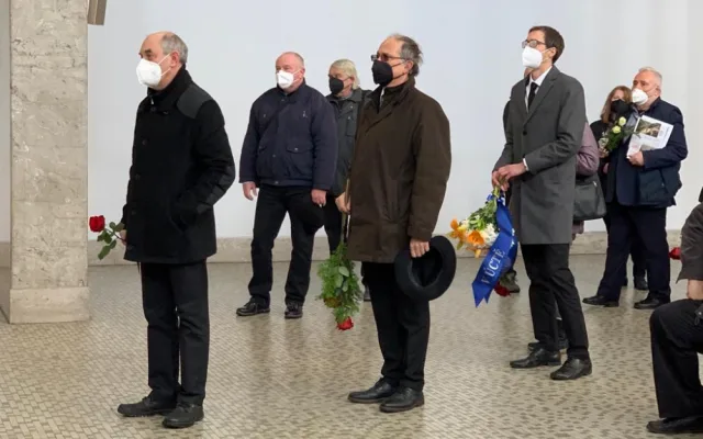 V Praze probíhá poslední rozloučení s Dušanem Kleinem