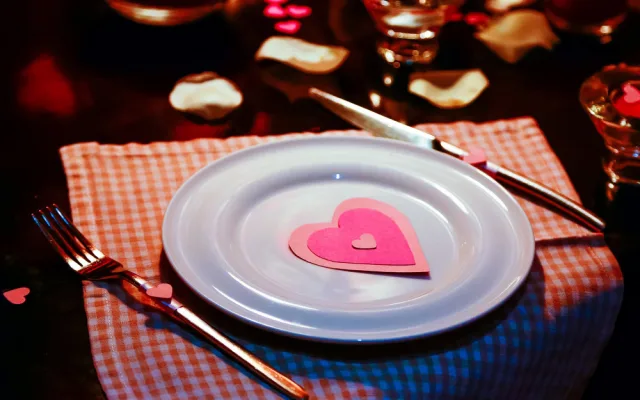 Valentýn je za dveřmi. Vyrazte na romantický koncert, vychutnat si valentýnské menu či