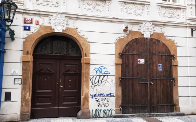 Aplikace Bez graffiti funguje už půl roku. Lidé nahlašují místa posprejovaná vandaly