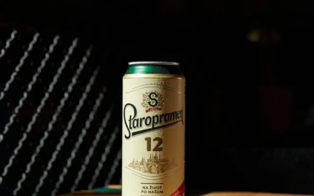 Favoritem mezi ležáky jsou dvanáctky. Staropramen uvedl novinku s plnější chutí