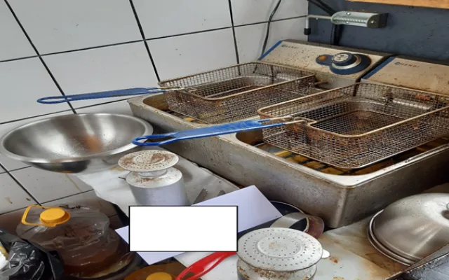 Plíseň a špína. Pražští hygienici rozdali v květnu pokuty za téměř devadesát tisíc