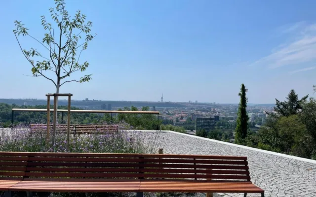 První část oprav je hotová.