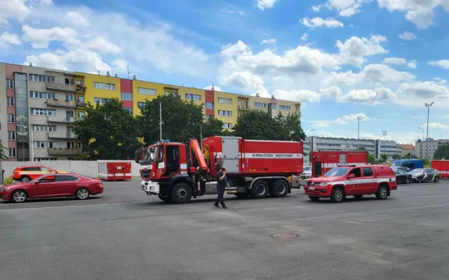 VIDEO: U požáru v Českém Švýcarsku zasahují i hasiči z Prahy