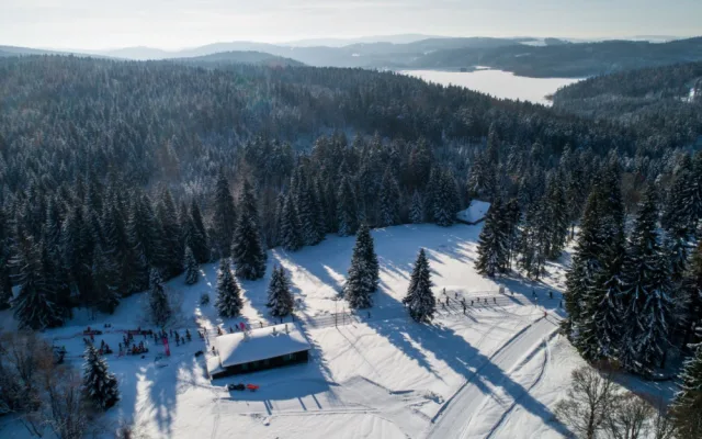 ČEZ Jizerská 50 spouští registrace a rozrůstá se o další závodní den i nový závod
