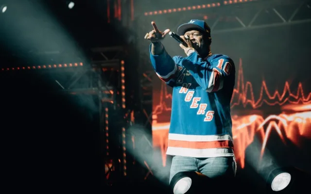 Rapper 50 Cent vyprodal O2 arenu. Dnes koncert zopakuje