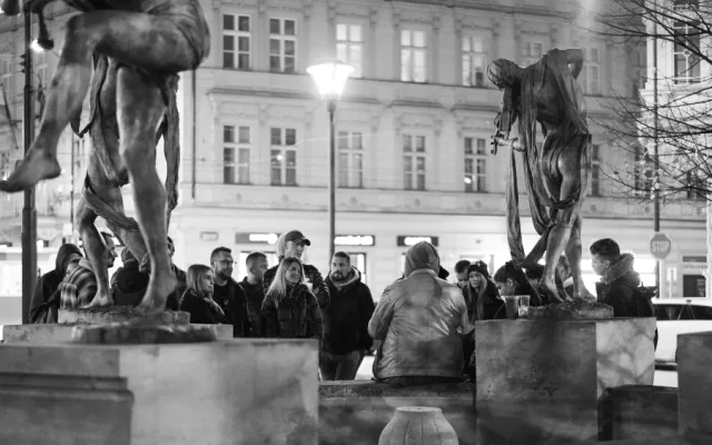 Praha jinak. Bezdomovci provádí hlavním městem