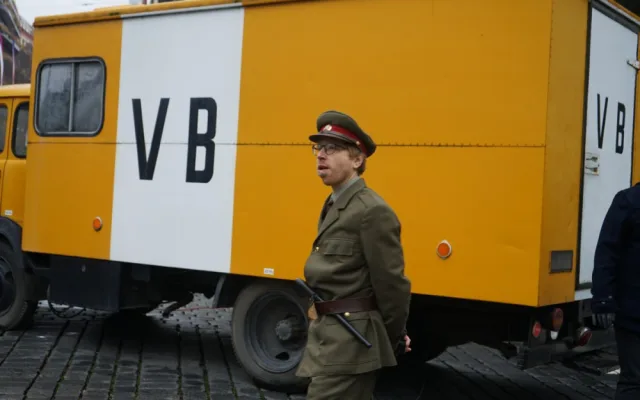 FOTOGALERIE: Davy lidí, déšť a záplava svíček. Podívejte se na Národní