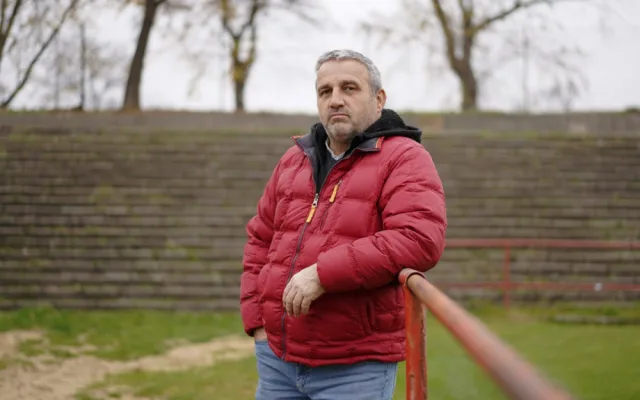 (NE)OBYČEJNÍ: Milánek obsluhuje zásadně bez úsměvu. Nenávidím oslovení „šéfíku“