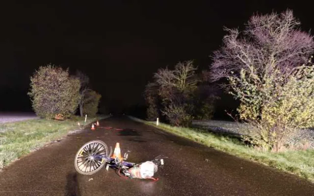Opilý řidič srazil cyklistku a ujel. Hrozí mu pět let ve vězení