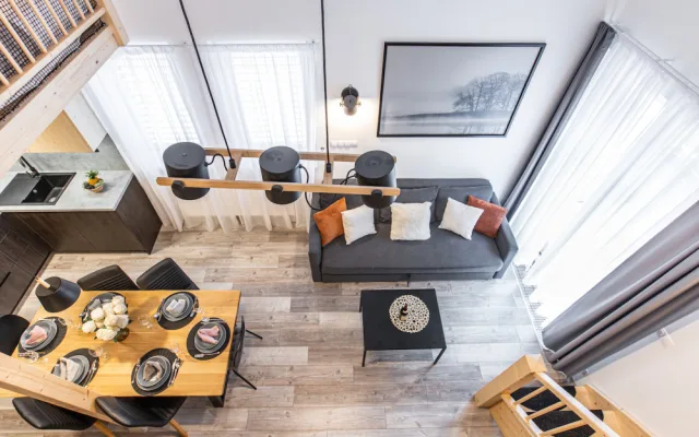 Korzo Lipno láká na apartmány nedaleko sjezdovky i pláže. Nabízí zázemí nejen pro rodiny s dětmi