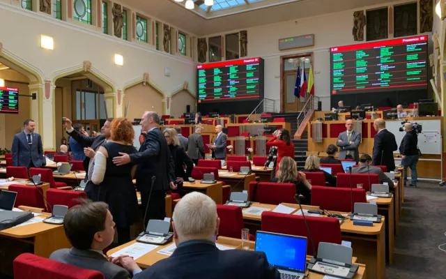 Začalo zasedání pražského zastupitelstva. Primátorem bude Svoboda