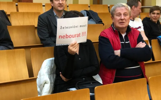 Praha podporuje rekonstrukci mostu pod Vyšehradem. Poslouží i replika, řekl Prokop