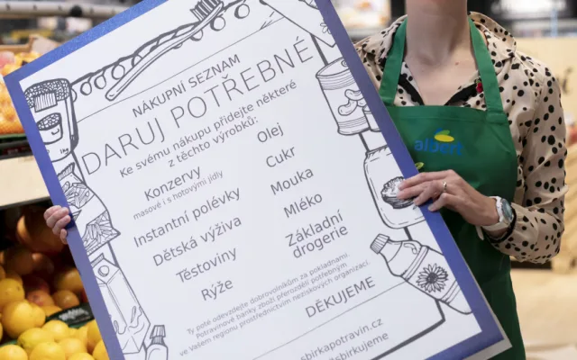 Po celé republice dnes probíhá Potravinová sbírka
