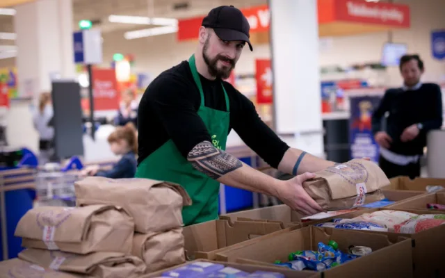 V celorepublikové Sbírce potravin se vybralo méně než před půl rokem