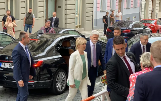 Prezident zahájil dvoudenní návštěvu Prahy. Podívejte se na jeho program