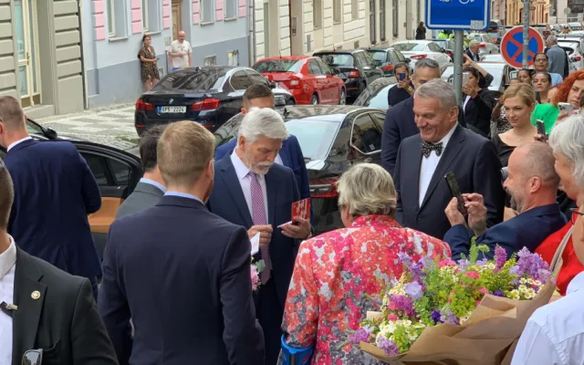 Prezident zahájil dvoudenní návštěvu Prahy. Podívejte se na jeho program