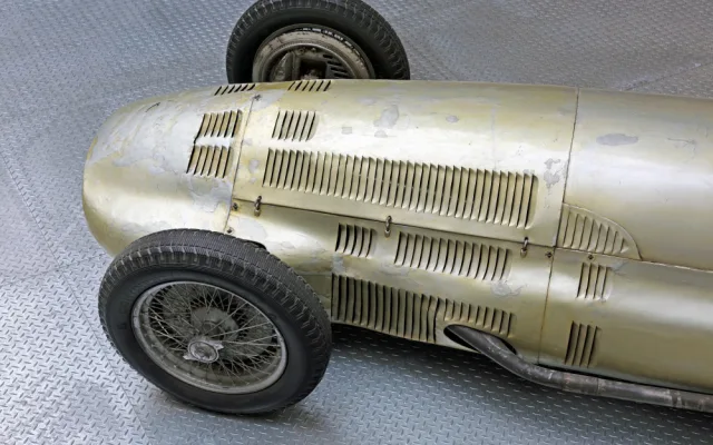 Národní technické muzeum přivítá milovníky mercedesů. Lidé uvidí přes sto vozů včetně vzácných modelů